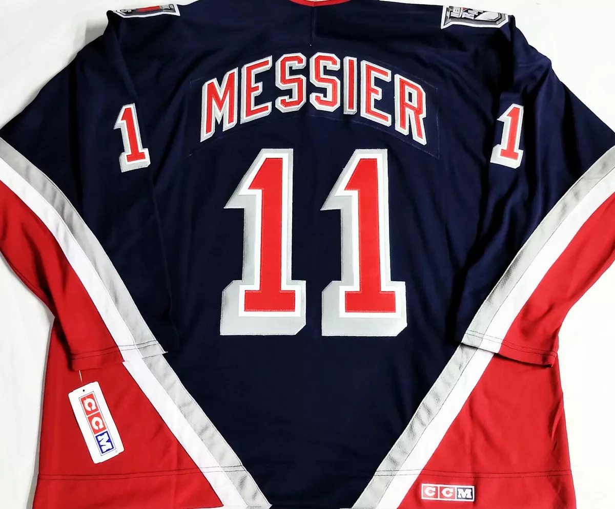 Vintage CCM Mark Messier New York Rangers Statue of Liberty NHL Hockey  Jersey M