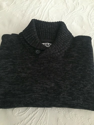 Boy's Ribbed Neck Sweater with Button on Collar- Size M - Picture 7 of 7