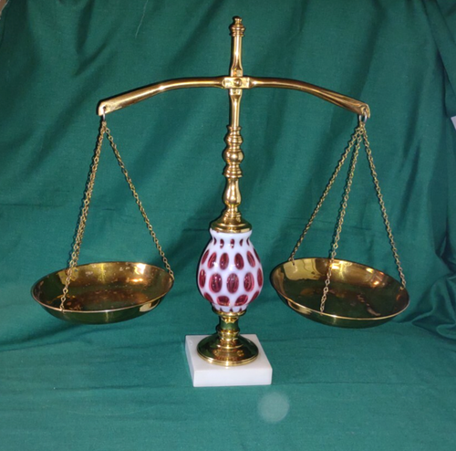 Vtg Fenton Cranberry Coin Dot & Brass Scales Of Justice Marble Base - 16" tall