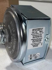 Dwyer Series 1800 Pressure Switch Model 1823-1 thumbnail 2