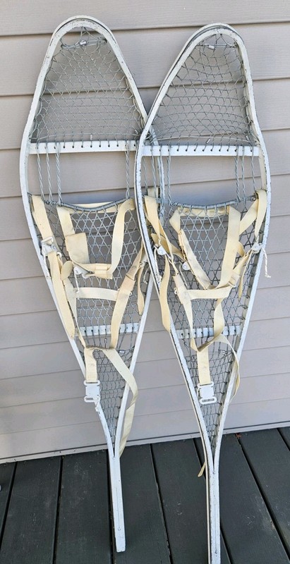 snowshoes vintage