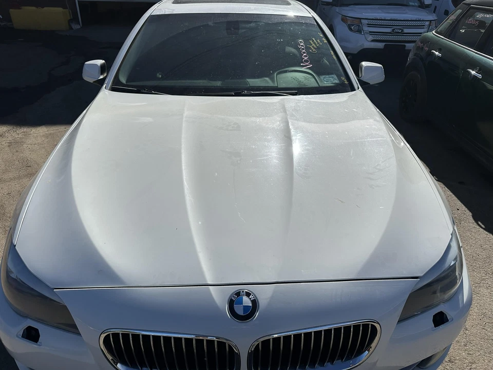 Used Hood fits: 2012 Bmw 528I Grade A Foto 2 de 4