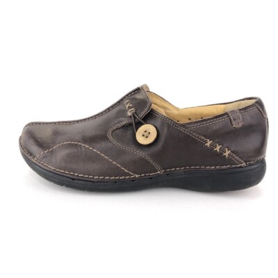 Clarks Slip-On Loafer Shoes Womens Size Brown Leather Casual  Comfort
