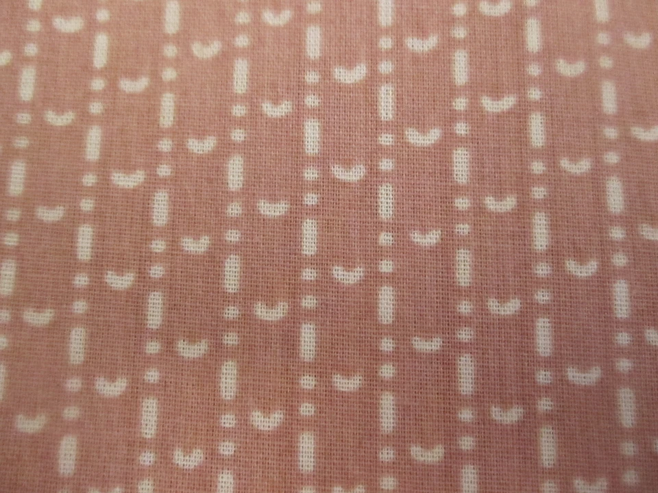 Tela de algodón pequeños corazones blancos a rayas en Lt malva algodón tela calicó BTYx44 Foto 2 de 4