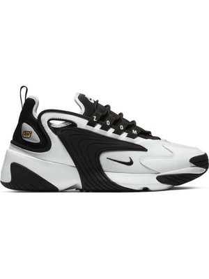 white & black zoom 2k trainers