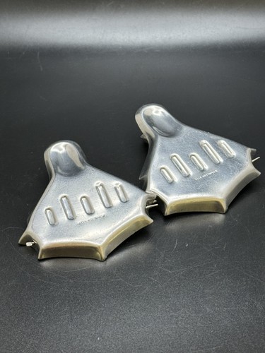 Stainless Steel Lemon Lime Citrus Squeezer Set of 2 Barware Hinged Thumb Impress