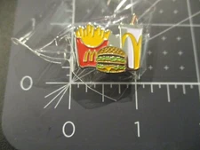 MCDONALDS Big Mac Meal PIN badge button lapel fast food burger big mac D