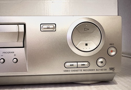Reproductor grabadora de casete de video Sony SLV-SE720 HDMI VHS 6 cabezales - Imagen 7 de 12