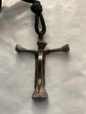 Vintage Gold Tone Nail Cross Pendant Necklace on Rope Chain — listing 5