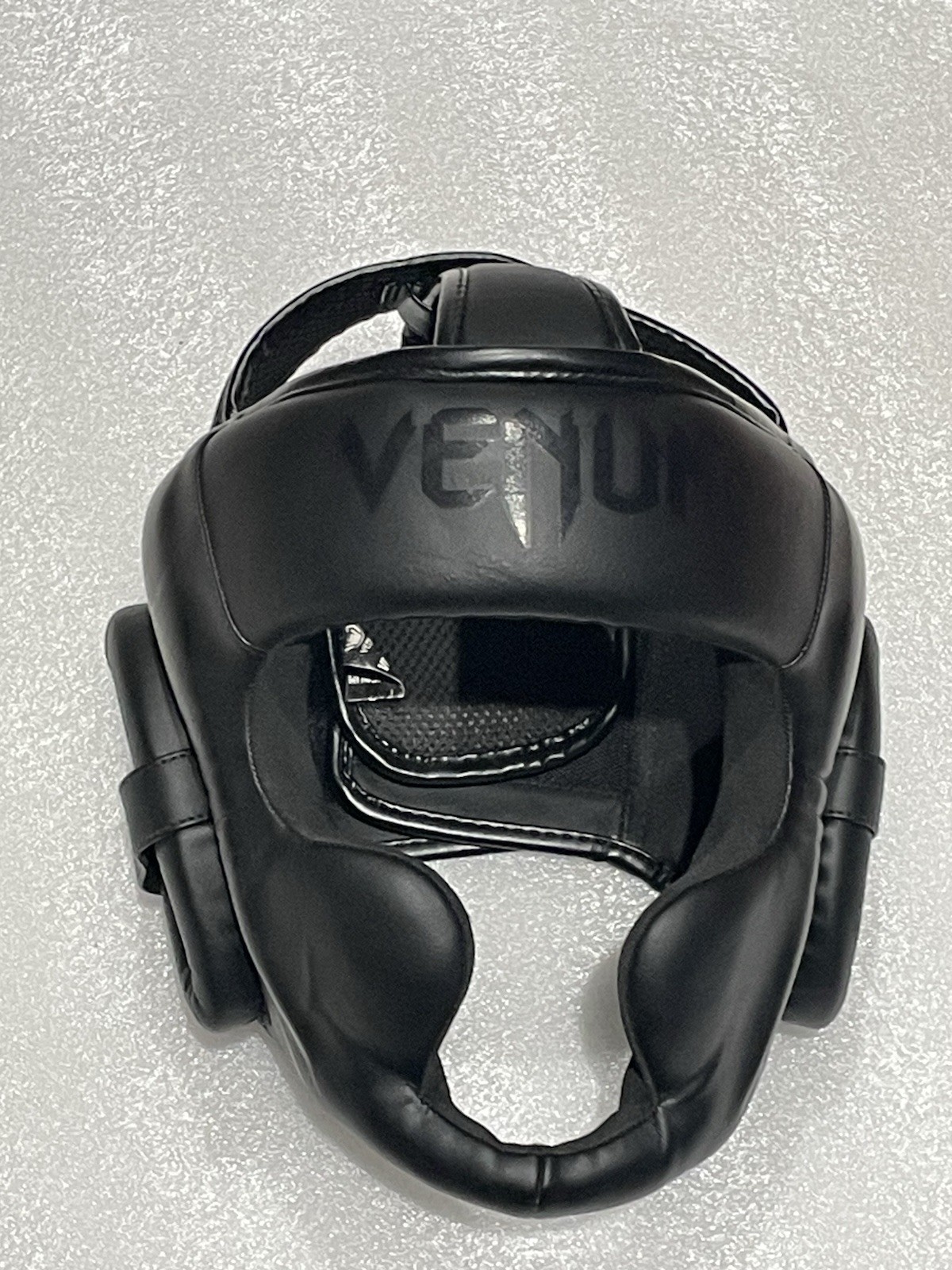Venum Challenger 2.0 Headgear - Black, One Size Covers 52cm-59cm Excellent Cond