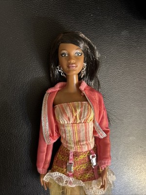 Barbie So In Style Stylin Hair Grace Doll S.I.S 2009 Mattel #P8326