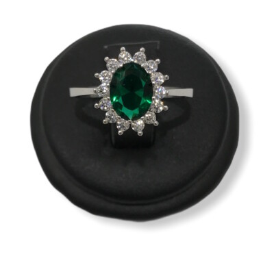 Prinzessin Ring mit Smaragd 925% Silber