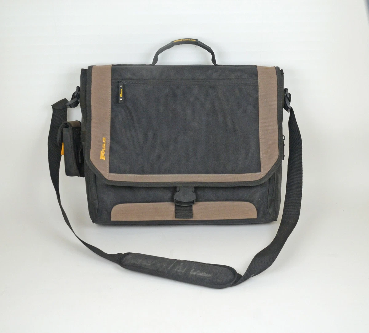 Share 149+ targus leather laptop bag 17 latest kidsdream.edu.vn