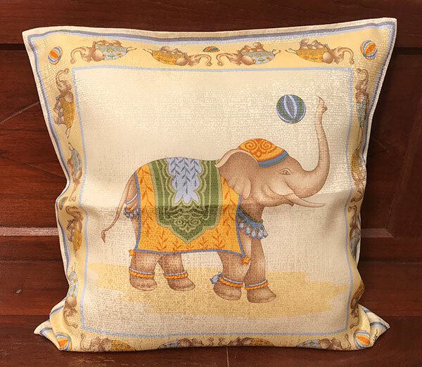 JIM THOMPSON CUSHION COVER 100%THAI SILK ELEPHANT PRINTED SQUARE