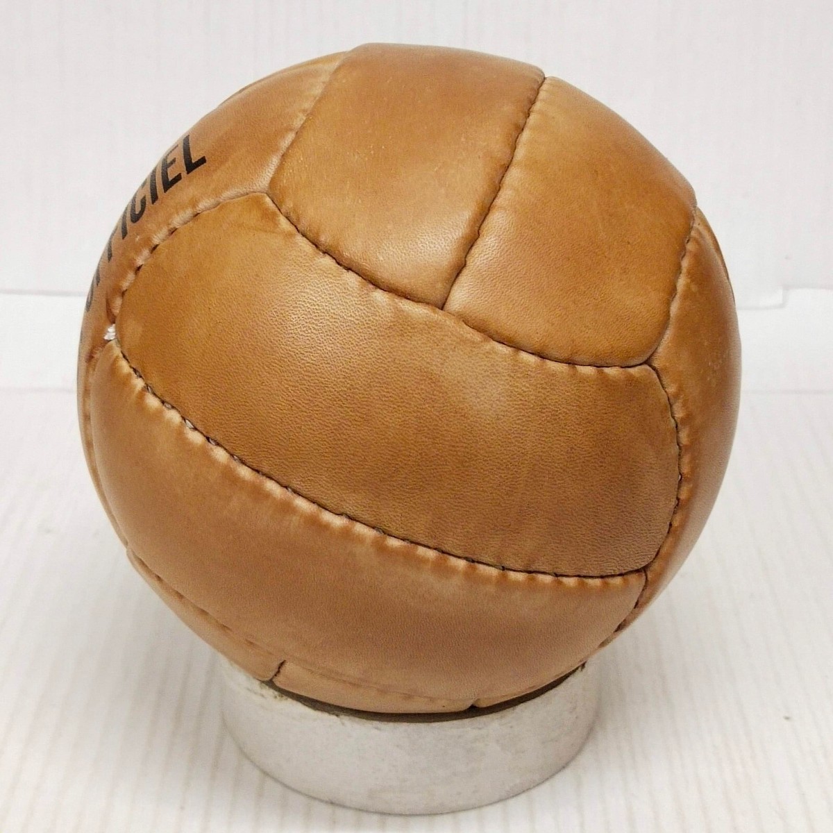Allen Officiel - Official Match Ball - World Cup 1938 France
