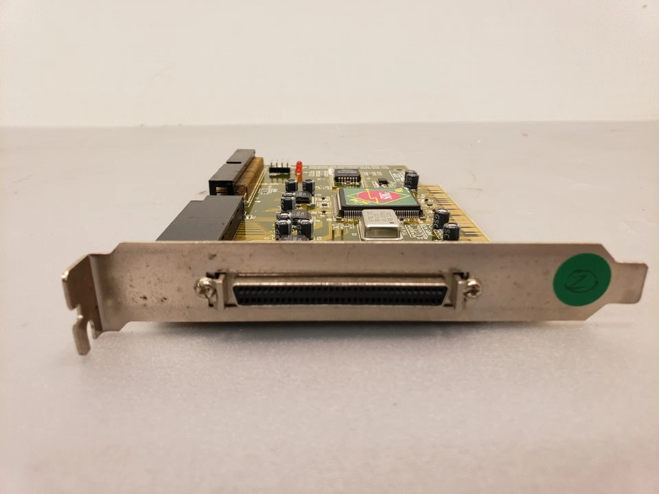 SIIG SC-PS4012 SCSI350P Bus Master PCI SCSI SE Controller Card Adapter *Tested - Image 2 of 3