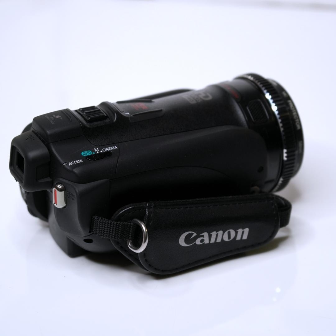 Canon iVIS HF G10 Digital Video Camera Comcorder JAPAN Unit Only