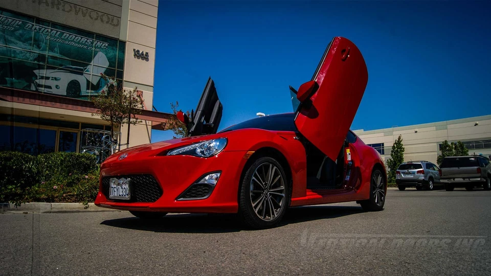 Kit de puerta vertical “Lambo” Scion FRS 2012-2021 - atornillable, HECHO EN EE. UU. Foto 2 de 3