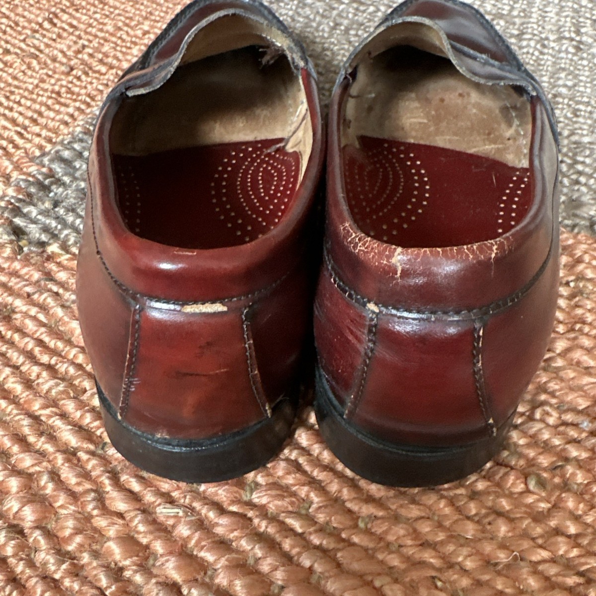 G.H. Bass Weejuns Penny Loafers Mens 10 Burgundy Leather Made In USA G.H.BASS Weejuns Larson penny loafers for Men - Burgundy in  main image 3