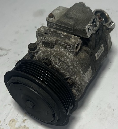 Kompressor Klimaanlage 6Q0820808D Skoda Fabia 1.4 16V Bj 2007 1390 CCM 63 KW