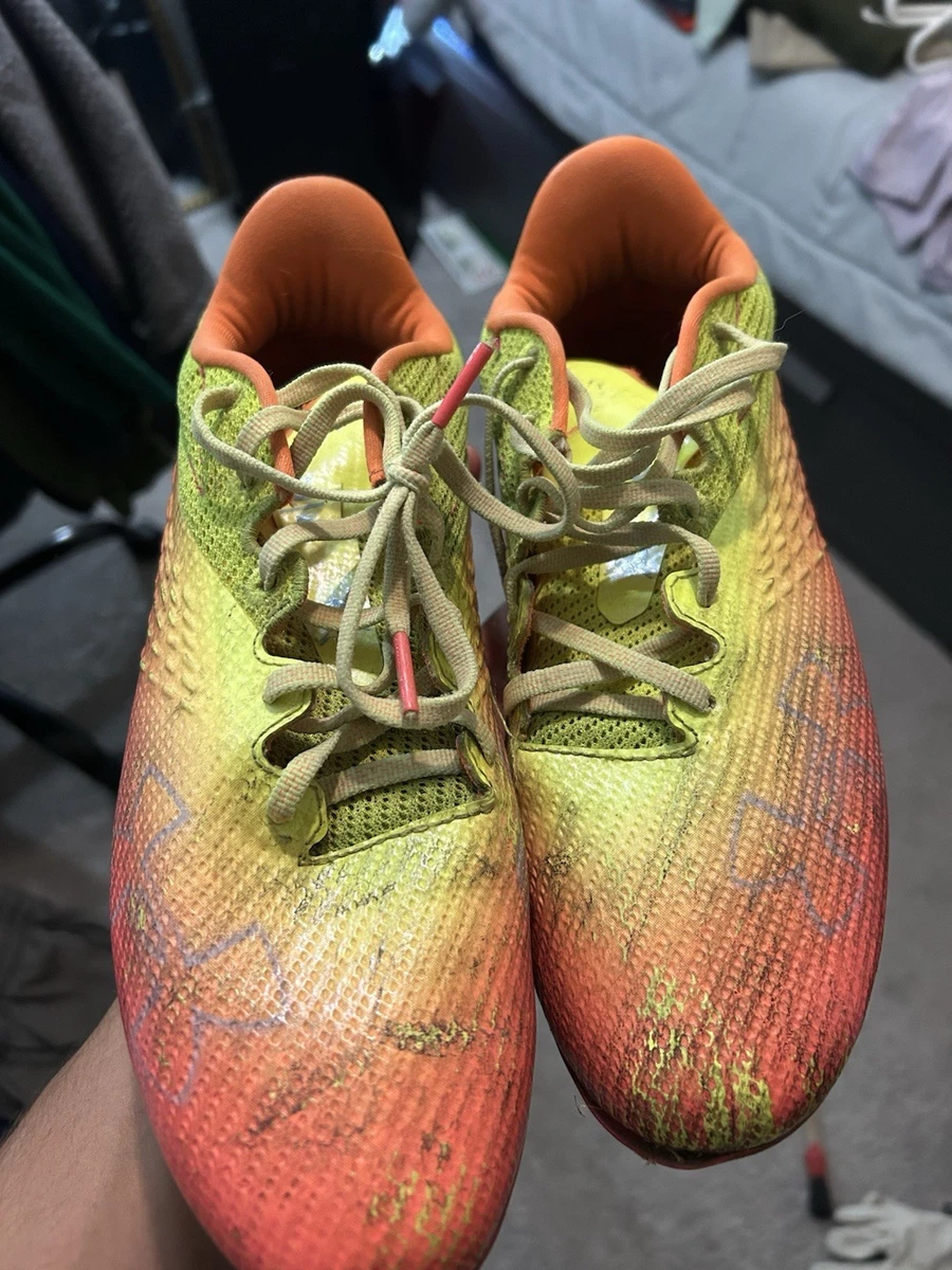 Las mejores ofertas en Zapatos y botines de fútbol americano Under