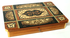Spieluhr Schatulle Intarsien ? Holztruhe Holz Truhe Nähtisch Tisch Kassette wood