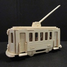 Preconstruido - (¿Balsa?) Madera - Trolebús - Montado a partir de un rompecabezas/kit 3D