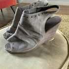 Ladies Beige Shoes Size 7 Eur 41