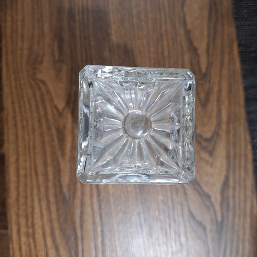 Decantador de cristal vintage con tapón 24cms alto 8,5cms ancho pesado cristal de plomo - Imagen 5 de 5