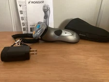 B240 norelco electric shaver