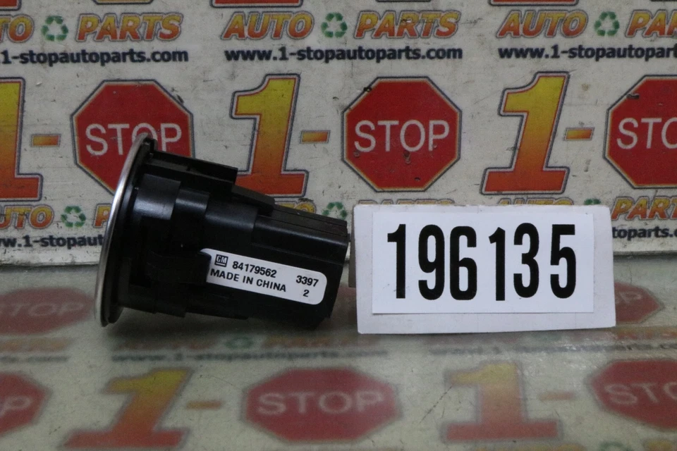 Interruptor de encendido Chevrolet Equinox 18 19 botón de parada de arranque del motor 84179562 OEM Foto 4 de 4