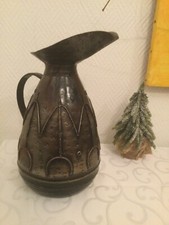 Solidny dzbanek / wazon metalowy