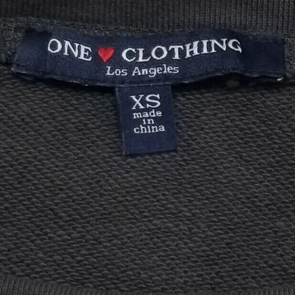 Camiseta Woodstock NY para mujer XS gris blanco deletreado  Foto 3 de 4