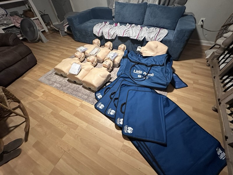 Laerdal Little Anne CPR Training Manikin Set Lot w/ Laerdal Carry Bags