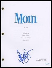 Allison Janney "Mom" AUTOGRAPH Signed Full Complete Pilot Episode Script ACOA