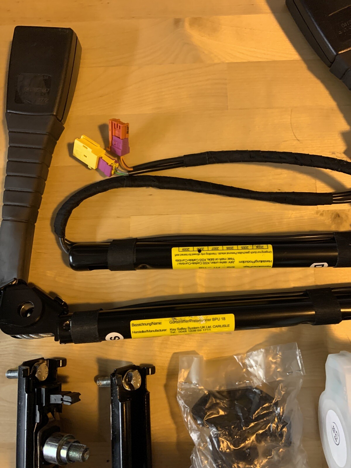 NEW - LAMBORGHINI MURCIELAGO LP640 Roadster Seat Belt Safety Kit 