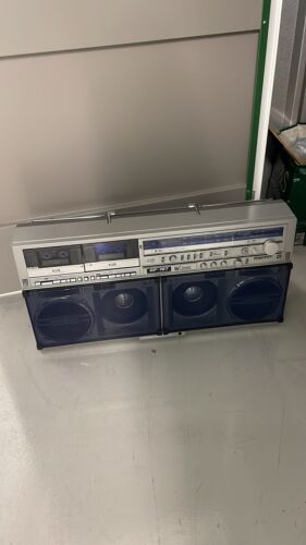 Vintage and Very rare SHARP GF 767 Boombox - Picture 3 of 4