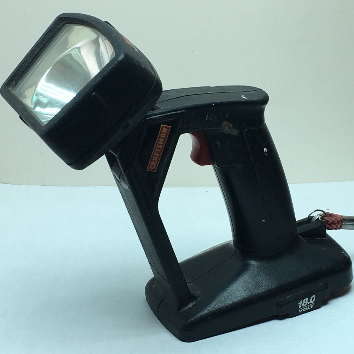 Craftsman 982137-001 18 Volt Worklight Cordless Flashlight Tool