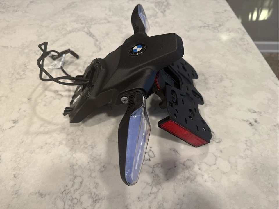 19 20 21 22 23 24 宝马 S1000R M1000R 原始设备制造商尾灯总成制动器闪光灯 — 第 3/4 张图片