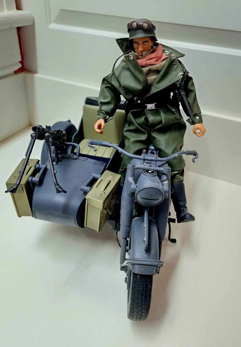 21st Century Toys Ultimate Soldier 1:6 Military & Adventure Action
