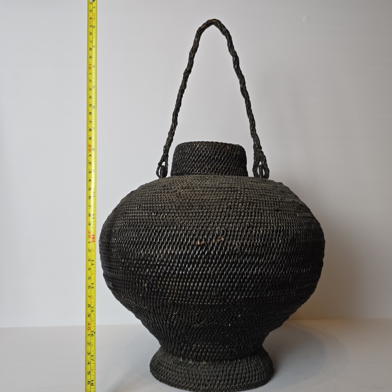 Antique Japanese Bamboo Ikebana Basket Vase Lid Handle Meiji Taisho Era Hanaire