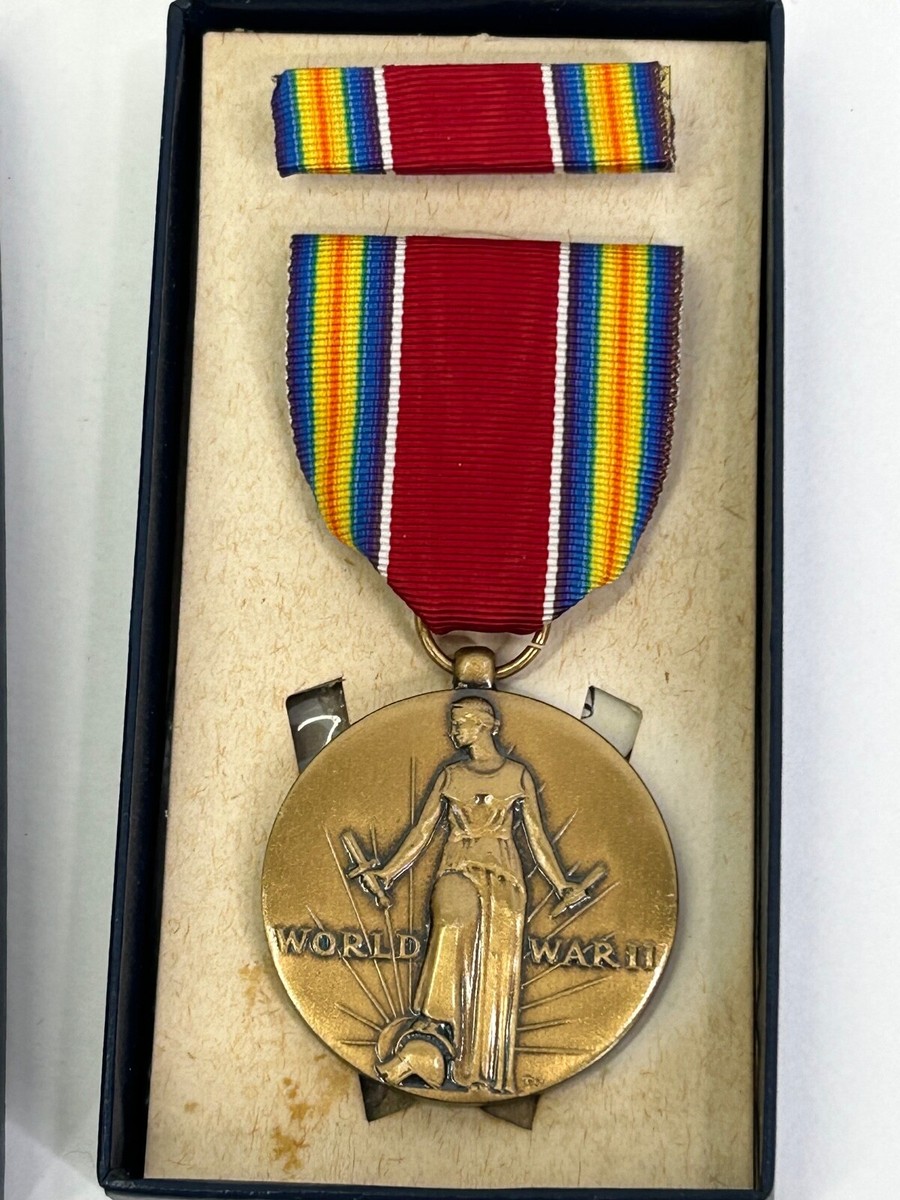 その他 Medals of Wwii [DVD] Amazon.com: The Medals of World War II [DVD] : Movies & TV