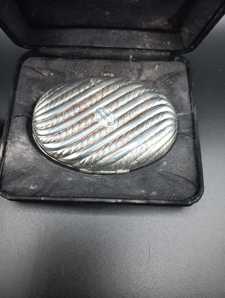 EUC NIB Vintage Princess Marcella Borghese Limited Edition Compact Powder Milano - Image 4 of 4