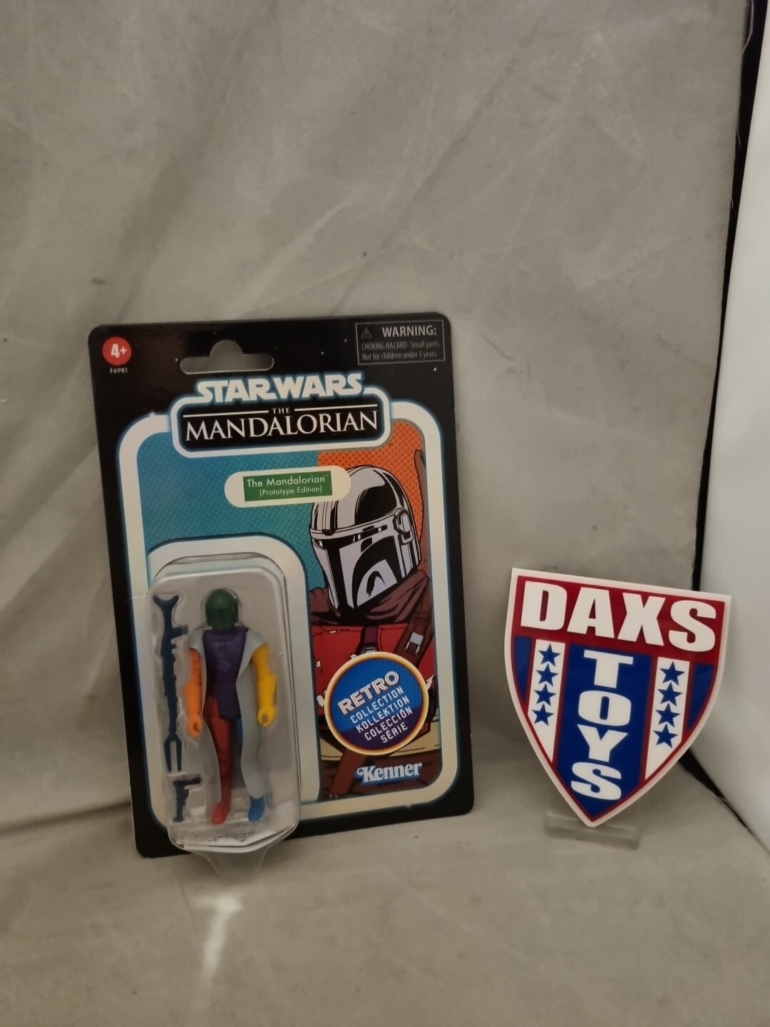 STAR WARS 3.75"" Retro Collection - The Mandalorian Prototype Edition Figure New