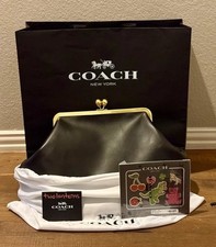 Vintage COACH Kiss Lock Flame Fur Bag 黒