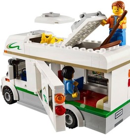 LEGO CITY 60057 Camper Van RETIRED 100% Complete Set RV Canoe Family Camping