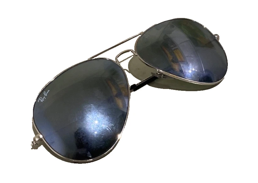 Ray-Ban Aviator RB3025 Sunglasses, photo 1 of 5