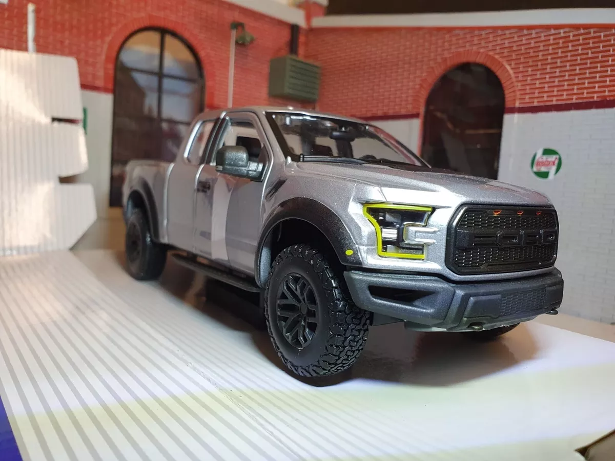 Maisto ford raptor sale