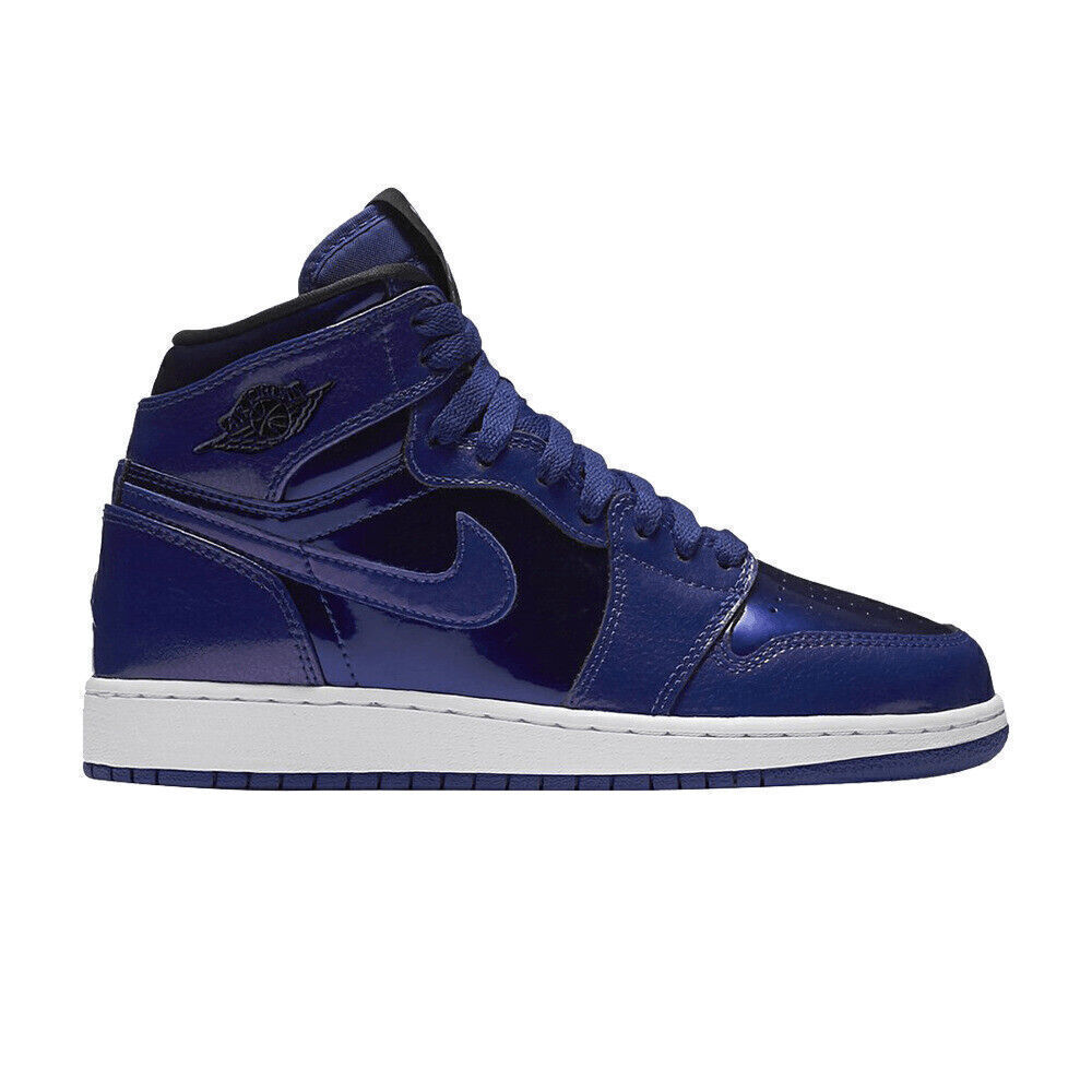 Детская обувь Air Jordan Air Jordan 1 Retro High BG темно-синего цвета 705300-420