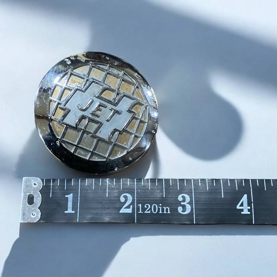 Insignia de panel de puerta Hudson Jet Disc emblema años 50/s - picada y tiene un perno roto Foto 2 de 4